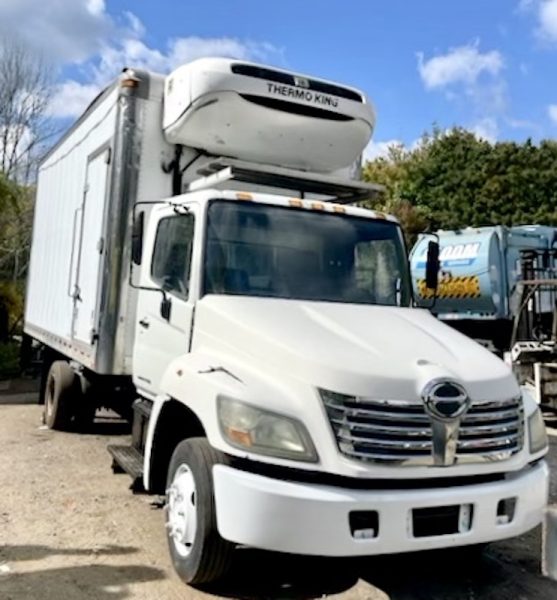 2022 HINO REFRIGERATED VAN