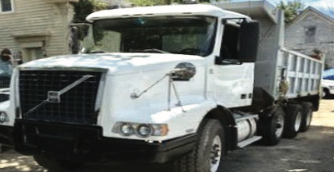 2002 VOLVO HEAVY TRI AXLE DUMP